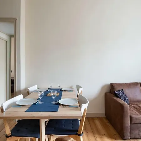 Appartement Joli T3, Gare & Plages A Proximite *